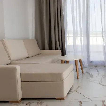 Aparthotel Solemare By The Sea Aheloy