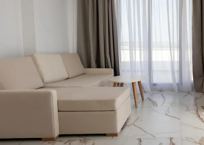 Aparthotel Solemare By The Sea Aheloy